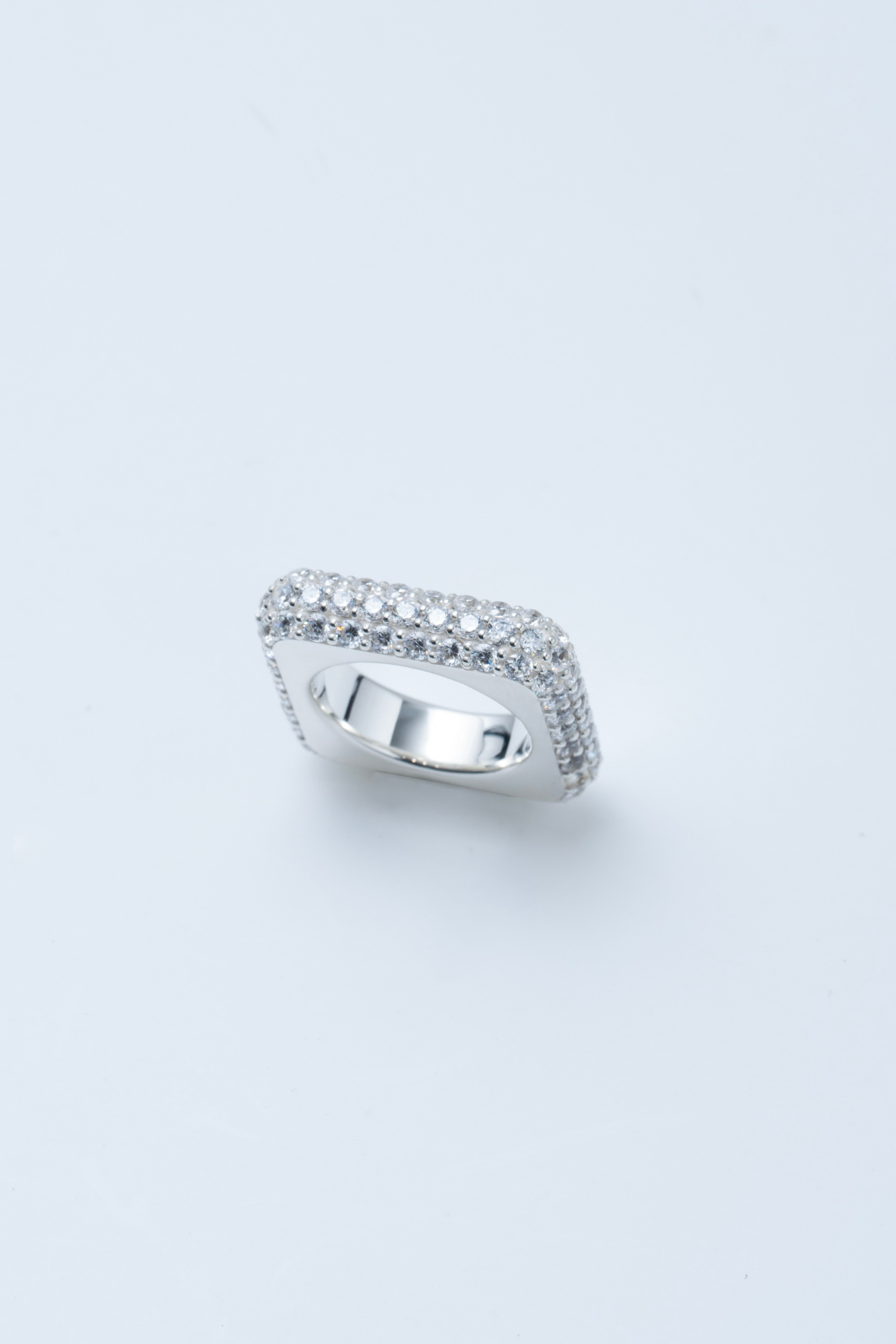 PAVE RING