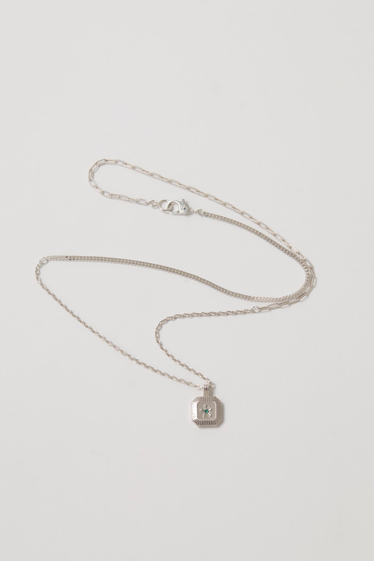 Flower Necklace (Silver)