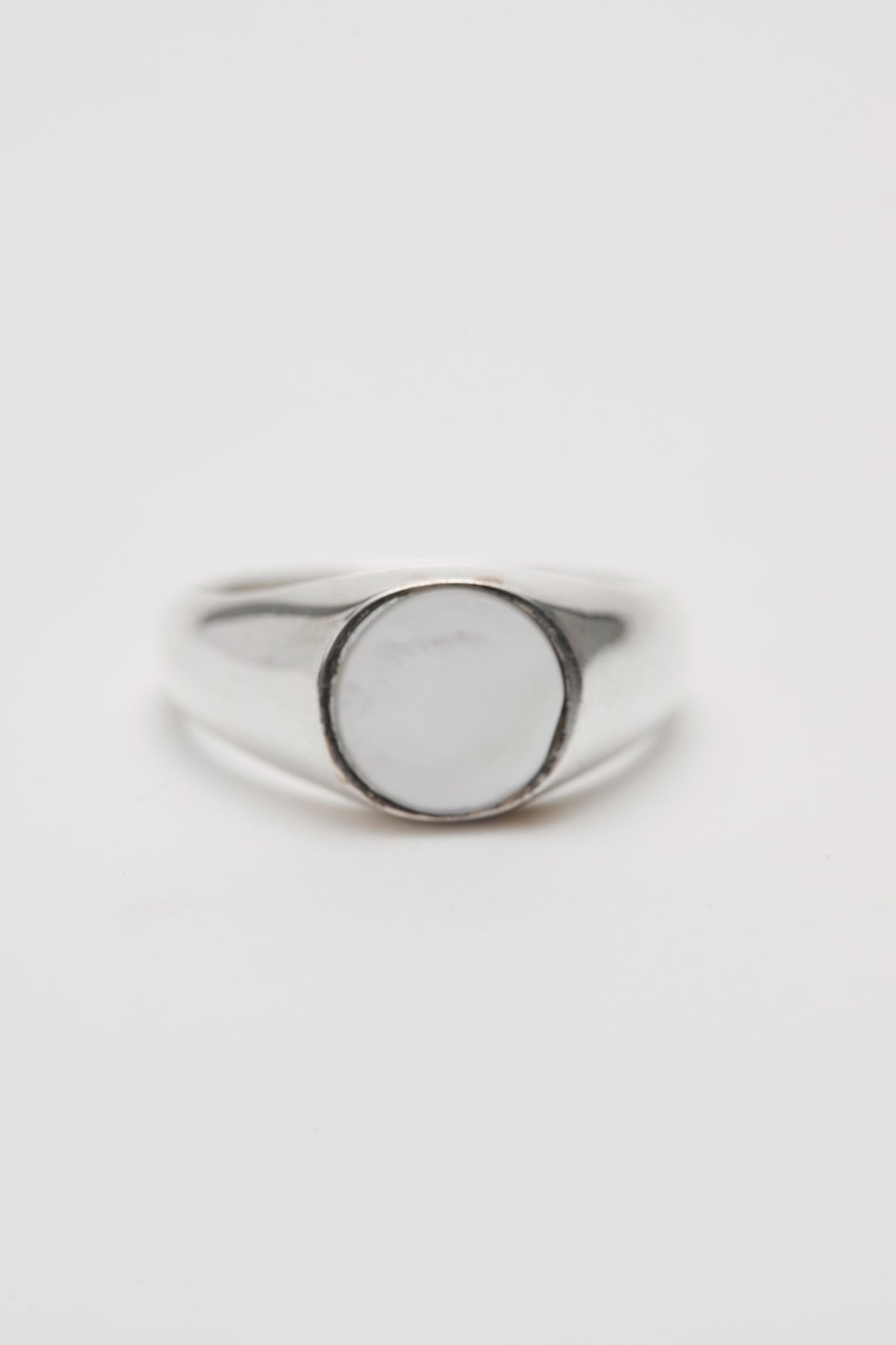 STONE RING（White / Shell）