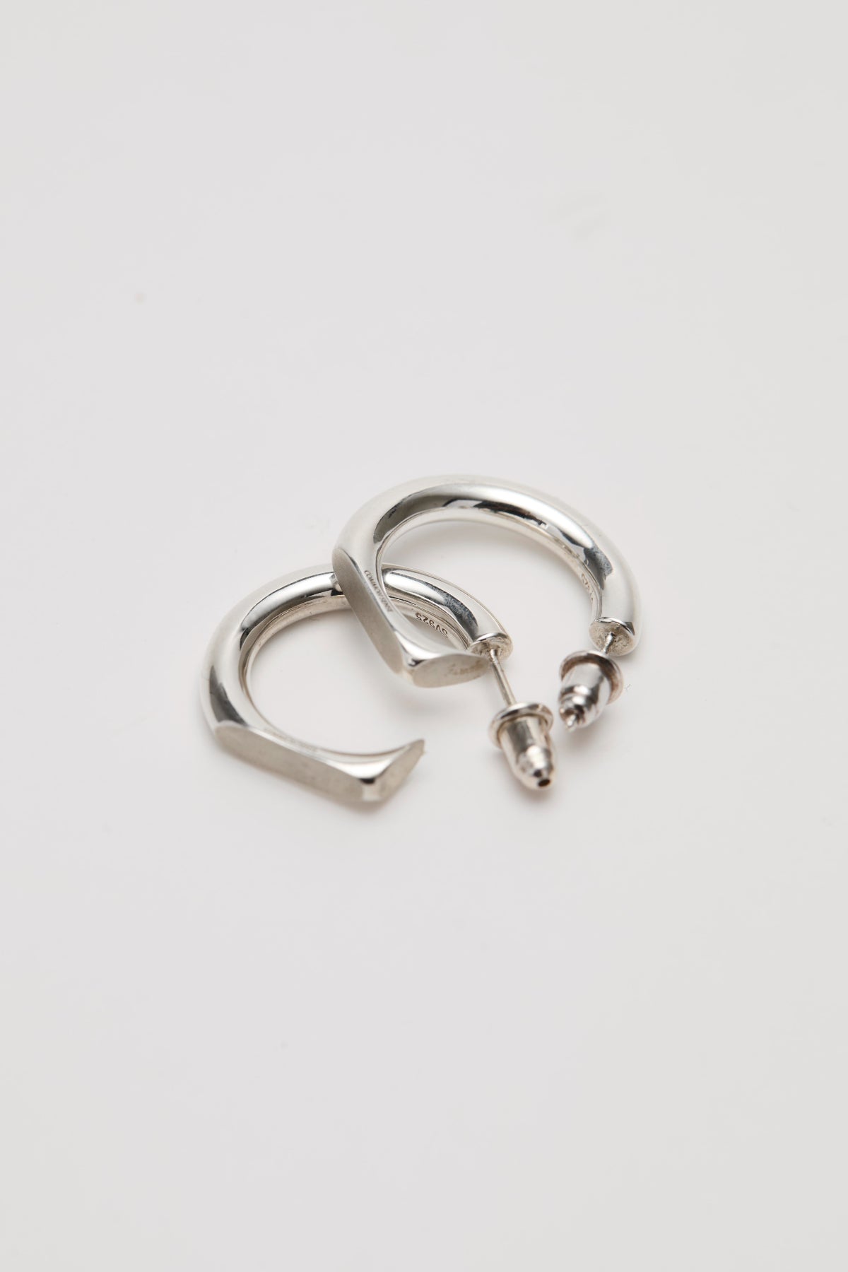 HOOP EARRINGS (Silver)