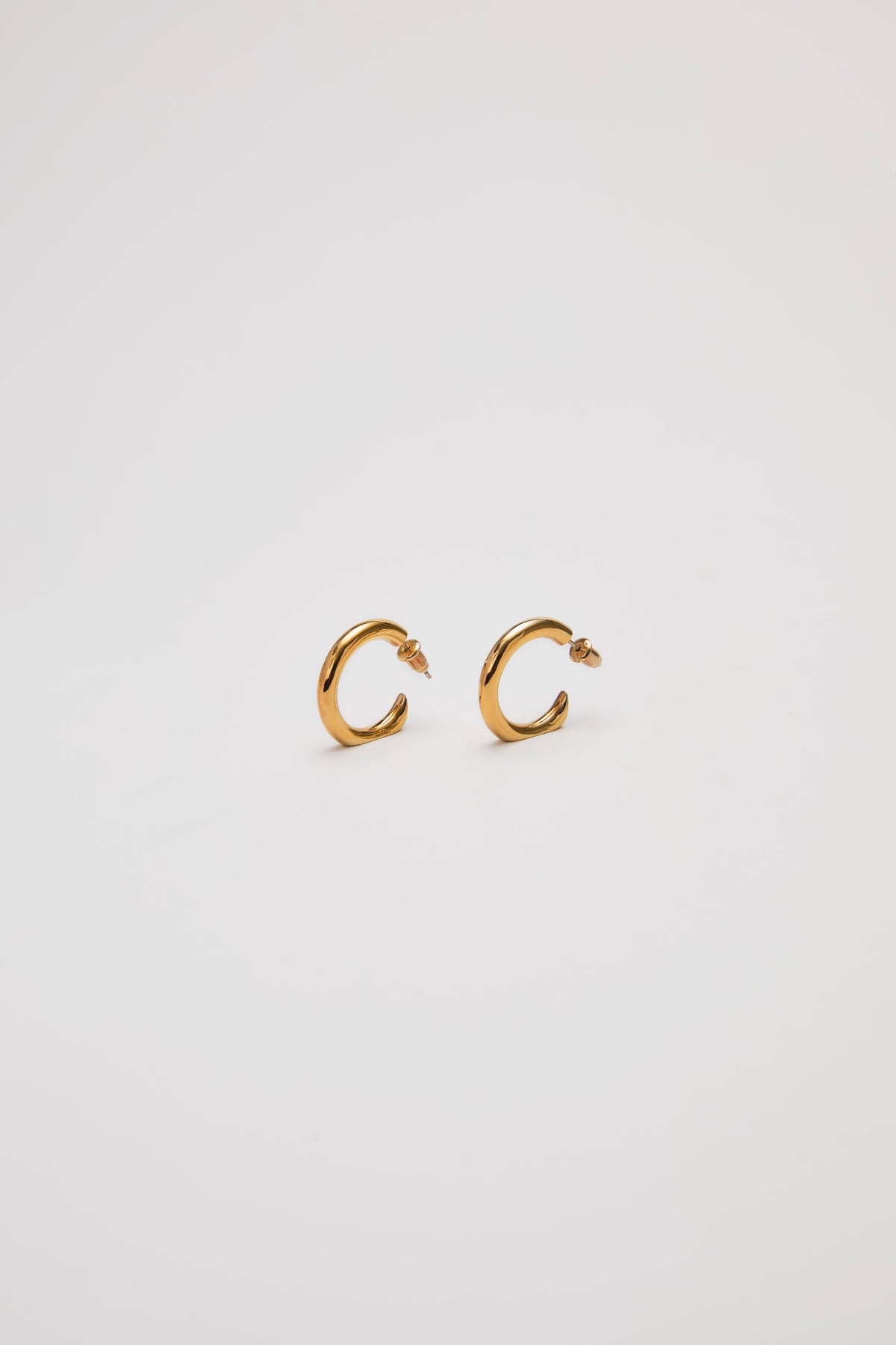 HOOP EARRINGS (Gold)