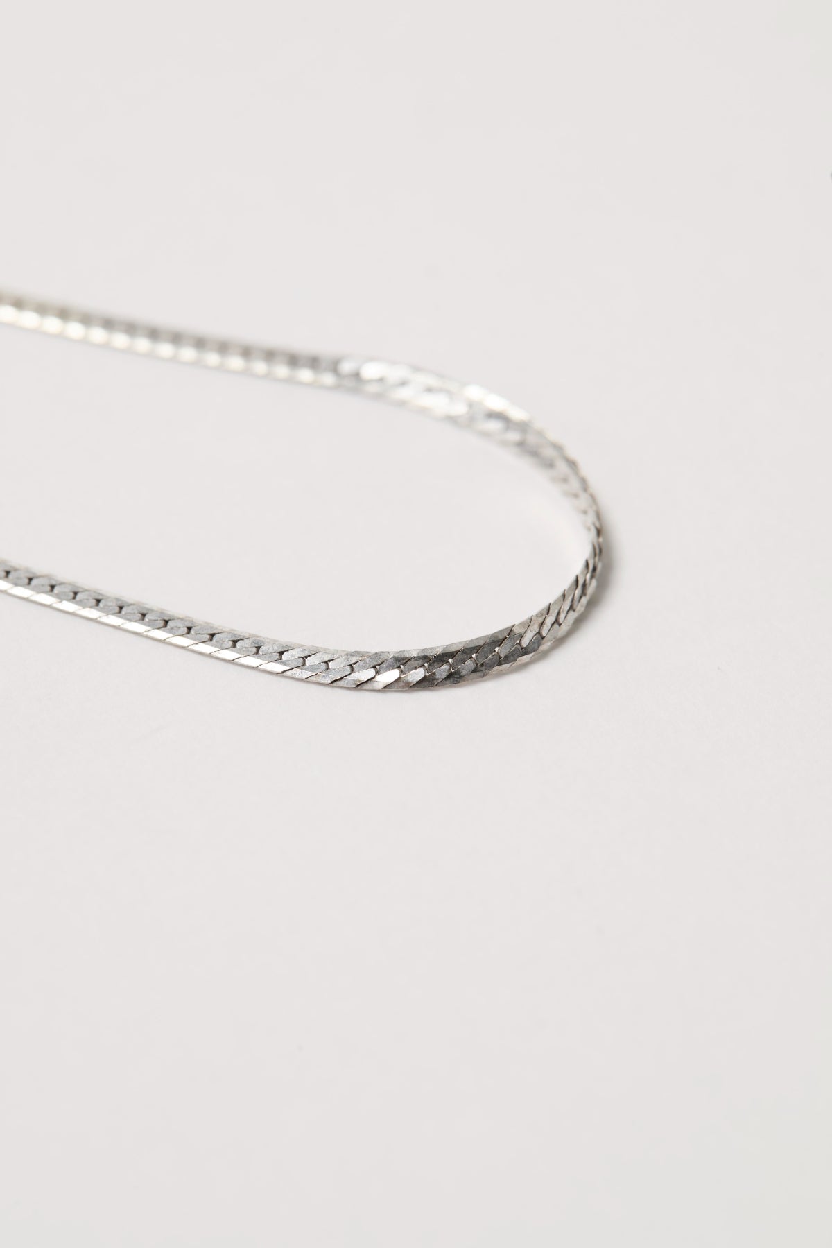 HERRINGBONE NECKLACE(S / Silver)